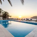 Hotel Village