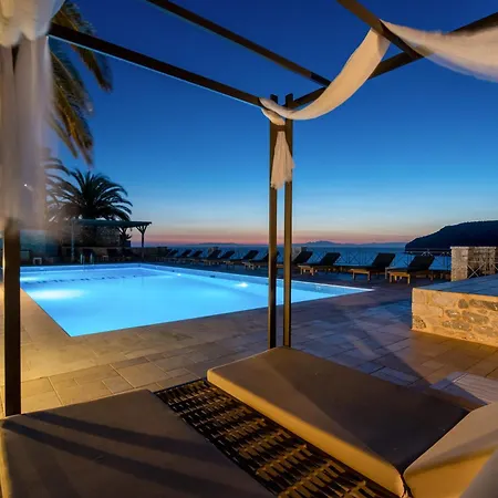 リメニ ビレッジ ホテル 3*