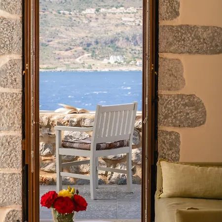 リメニ ビレッジ ホテル