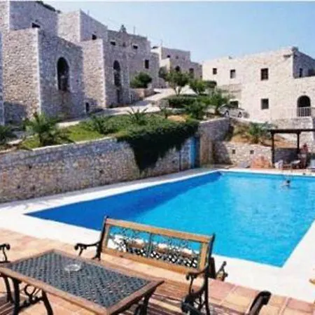 Village 3* Liménion
