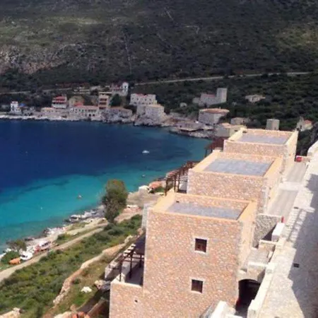 Village 3* Liménion