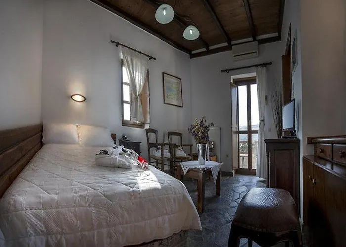 Village 3* Лимени