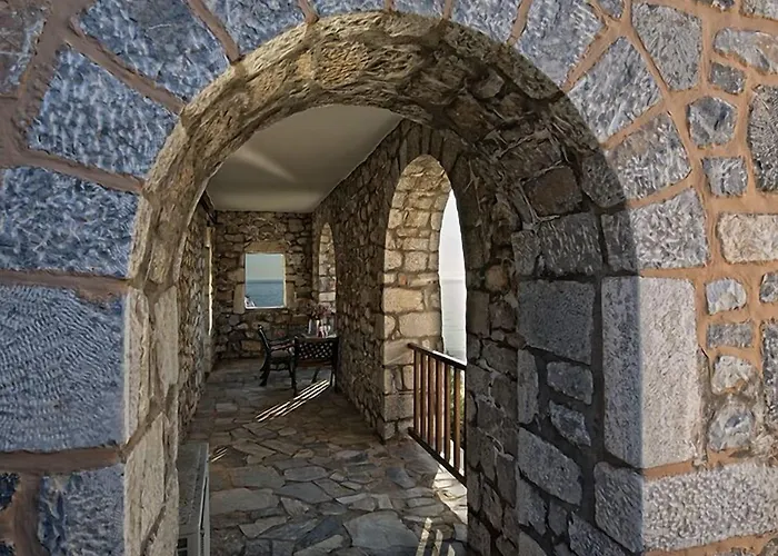 Village Ξενοδοχείο