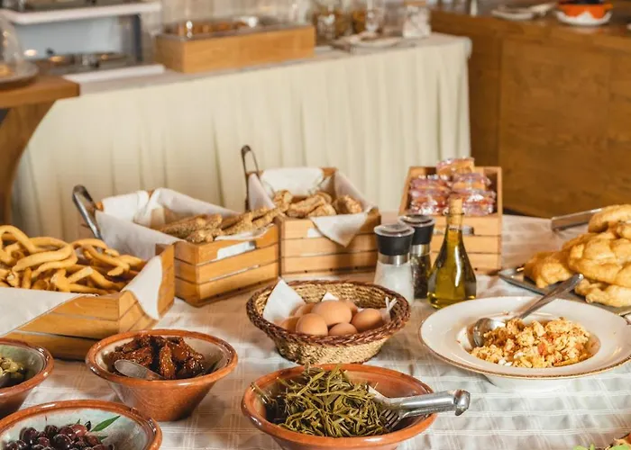 Ξενοδοχείο Village 3*