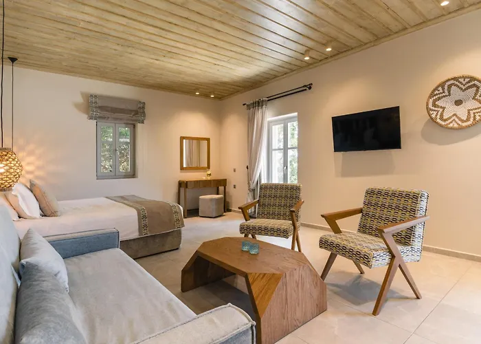 Ξενοδοχείο Village 3*