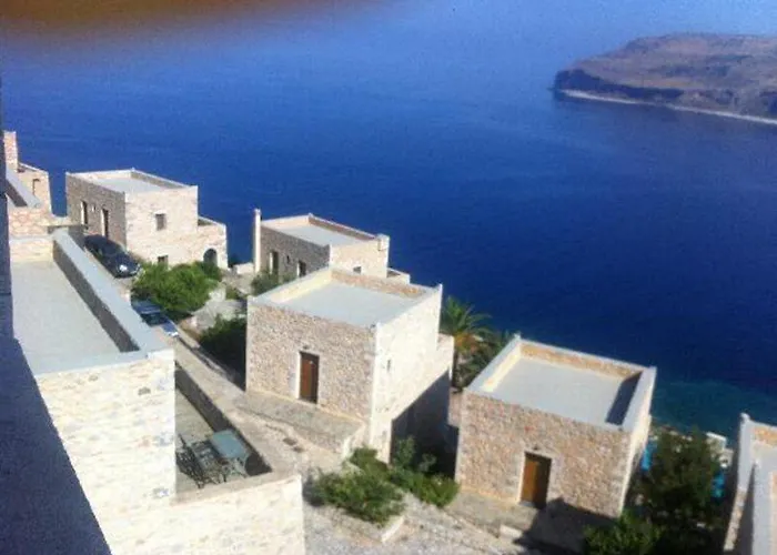 Village Ξενοδοχείο